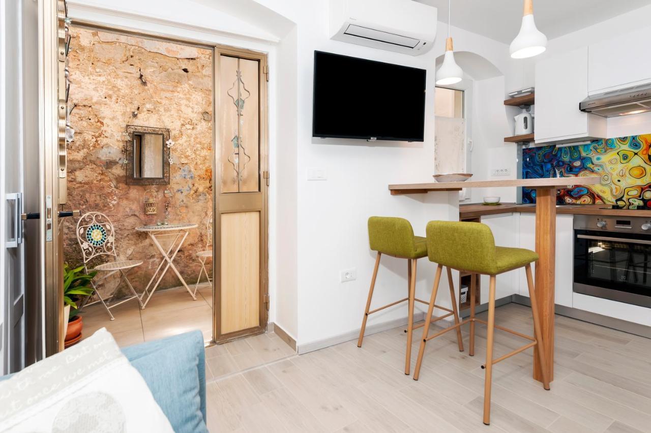 Apartment Amici With Terrace In Center Of Rovinj Luaran gambar